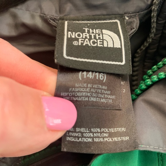 The North Face warmest coat with two layers - Picture 13 of 14